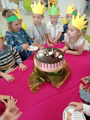 4b7a020a-0389-4eac-8869-d568f400eda9