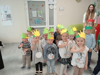 6b5c3c1d-17eb-4faf-881a-98433376cea0