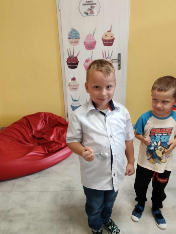 b7bdaf06-674a-4510-867f-38a8159a1e09