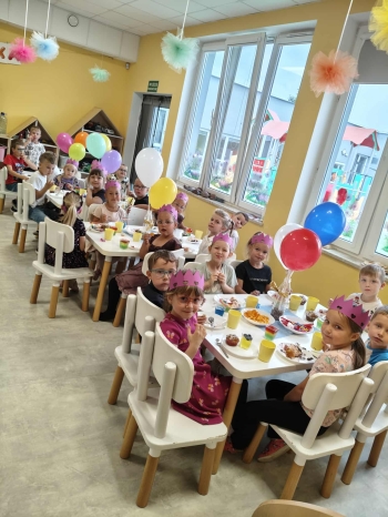 f858c6c7-c68c-48ee-97f8-9b85c24051e1