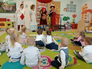 5cb8991d-3c87-4b09-a9de-fdc3a438915d