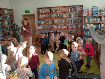 057f1e86-d918-4bd2-8a9a-e330dbc012a1