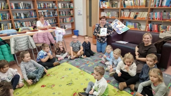 faf5f7d4-03f6-4b82-a65c-ee8e94e355b1