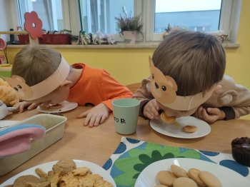 ab7a4878-bba0-435b-800a-177e65c1f469