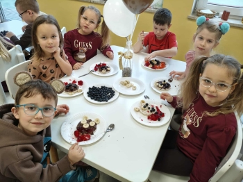 cf4509d9-d1d2-4e51-acc8-8c1ea575015c