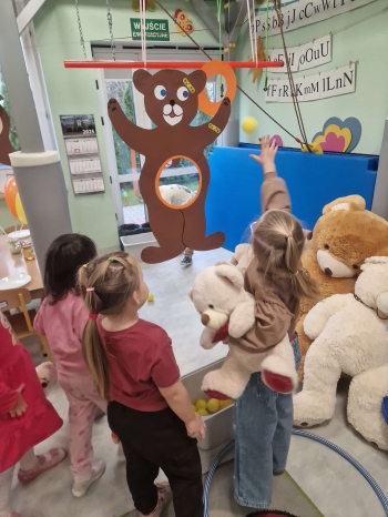 e686e025-da4d-47ef-9d3e-6883bb5db993