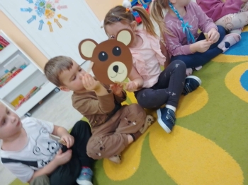 f1a59ee9-8eb2-4a71-b475-c2d36d66e9e2