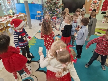 04e57652-aee2-42d2-add1-a2c20cf0f139