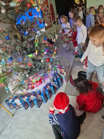 11c349dd-e1e3-4834-afb9-6f57c88a8095