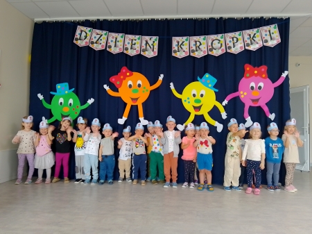 DZIEŃ KROPKI